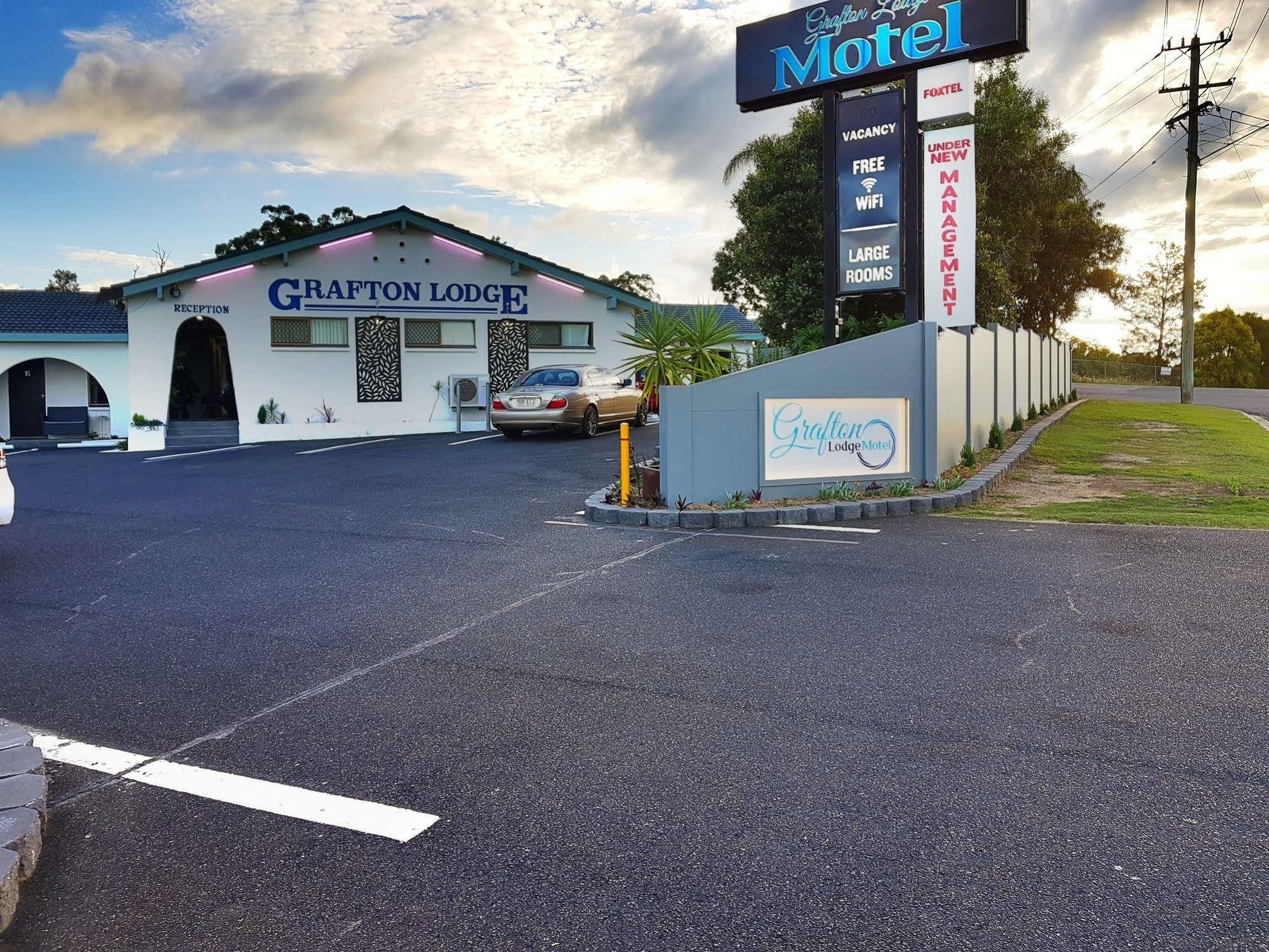 Grafton Lodge Motel Extérieur photo